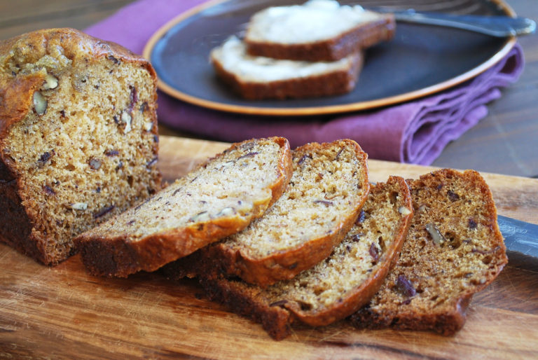 A delicious date nut bread recipe made with Greek yogurt