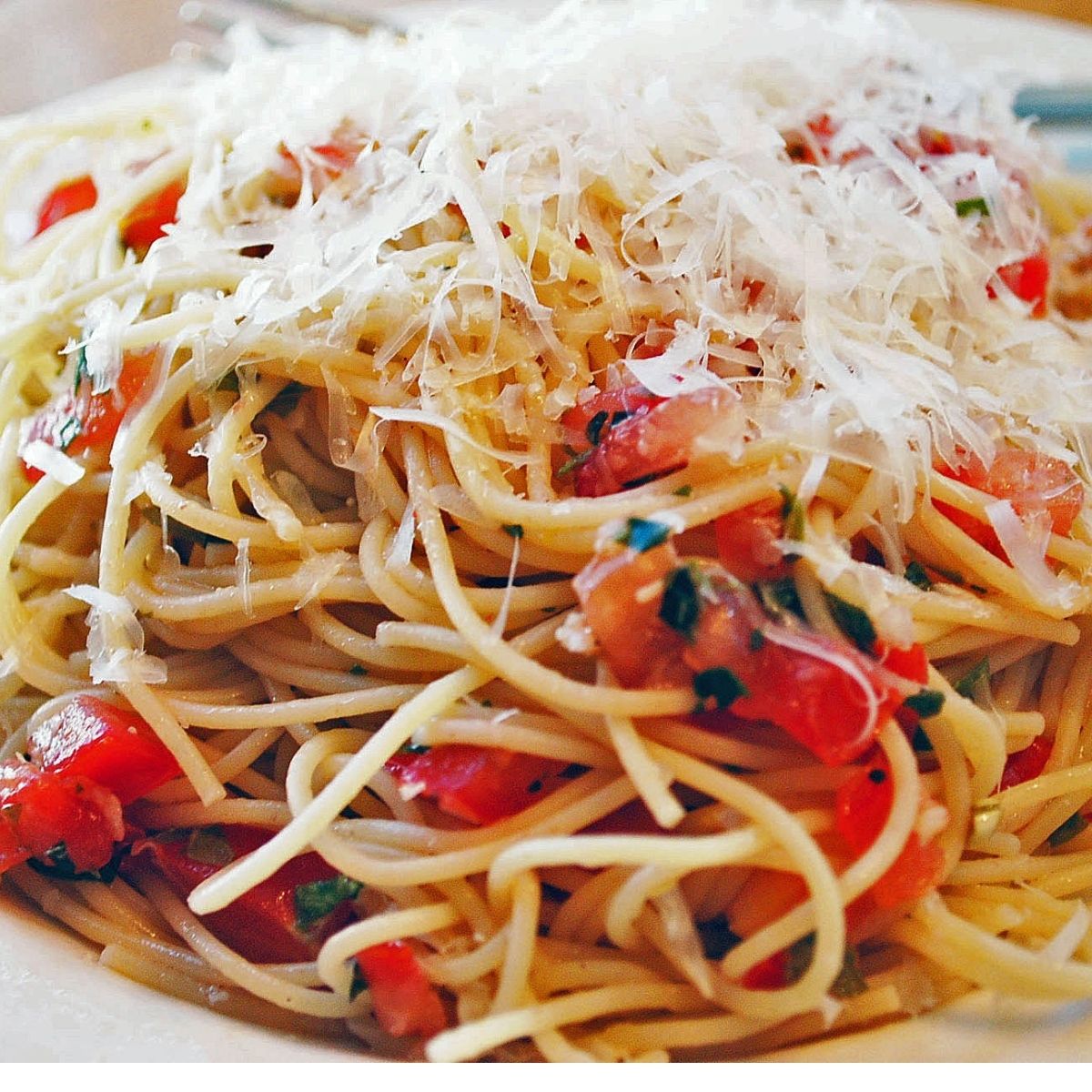 Amazing Tomato Vinaigrette Sauce For Pasta- Amee&amp;#39;s Savory Dish