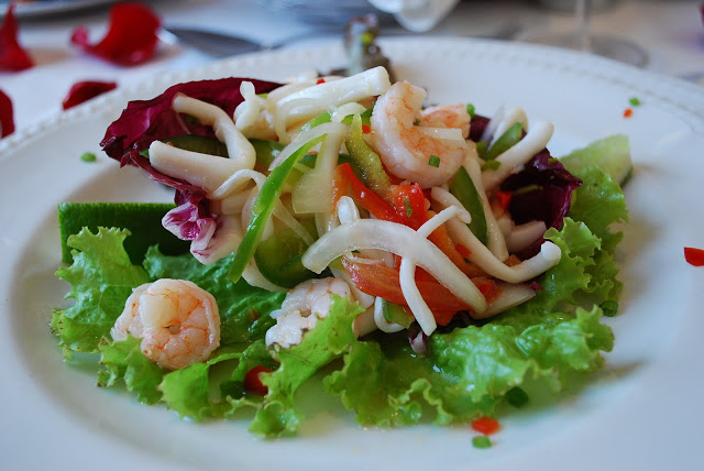 shrimp and calamari salad