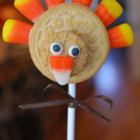 Oreo turkey cookies make an easy Thanksgiving food craft for kids
