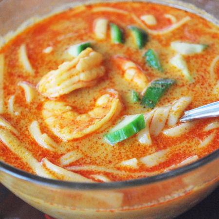 How to make Thai Coconut Curry Soup with Shrimp