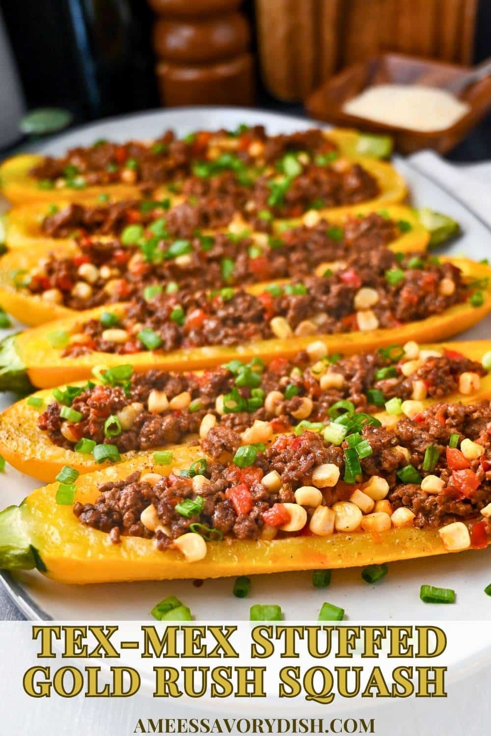 A delicious low-carb recipe for stuffed squash boats made with Gold Rush squash, lean ground beef, red peppers, scallions, and Tex-Mex spices. via @Ameessavorydish