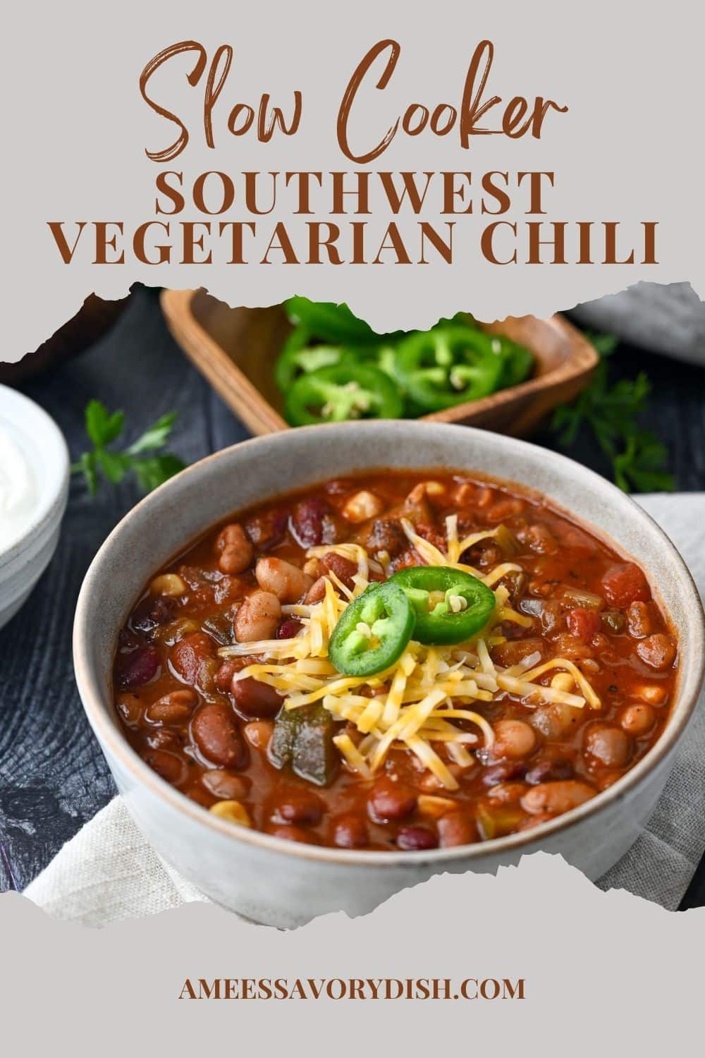 This bean, veggie, and flavor-packed stew-style chili is the perfect meatless meal for weeknights, potlucks, and more. via @Ameessavorydish