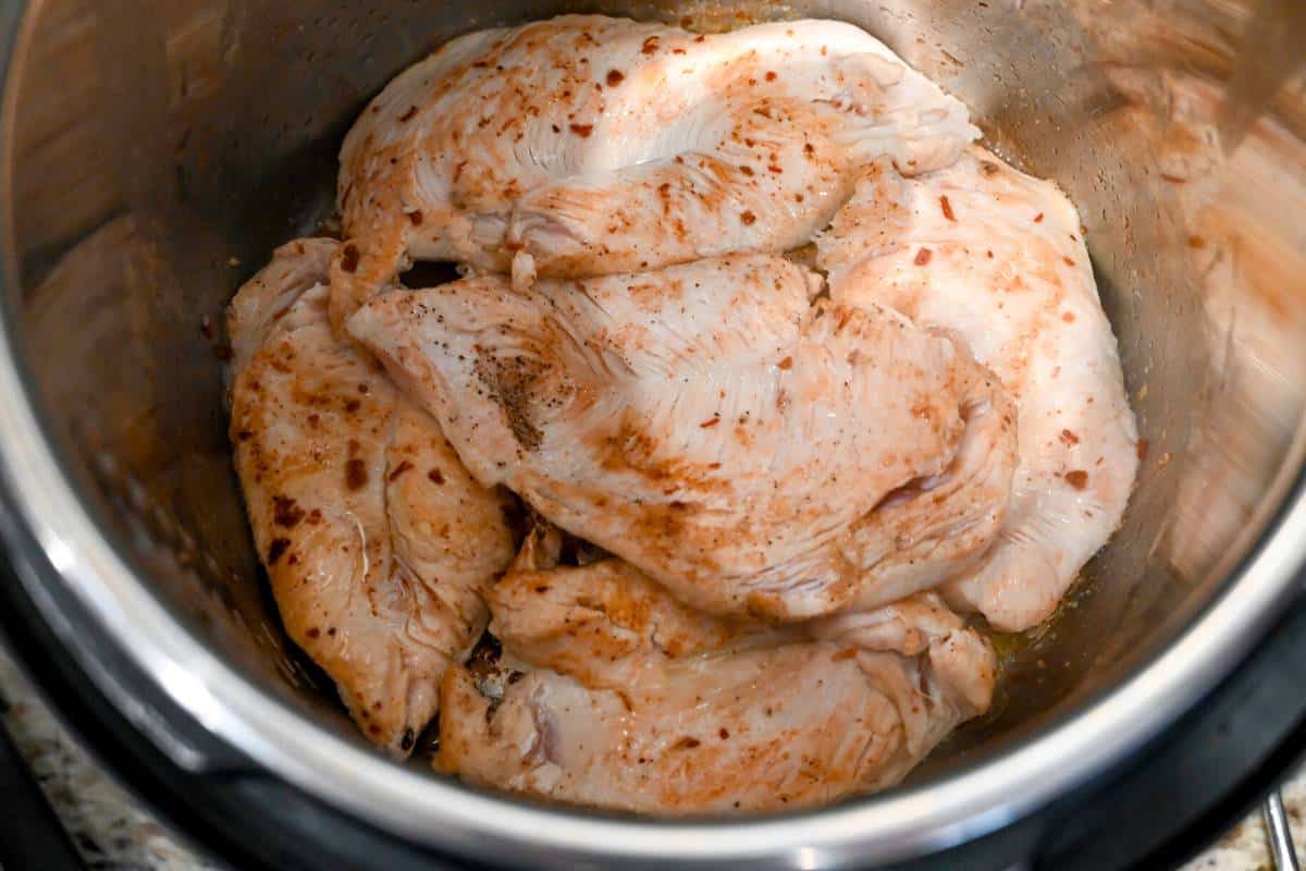 browned chicken breasts in the instant pot
