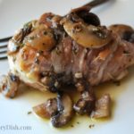 Chicken and Spinach Prosciutto Bundles