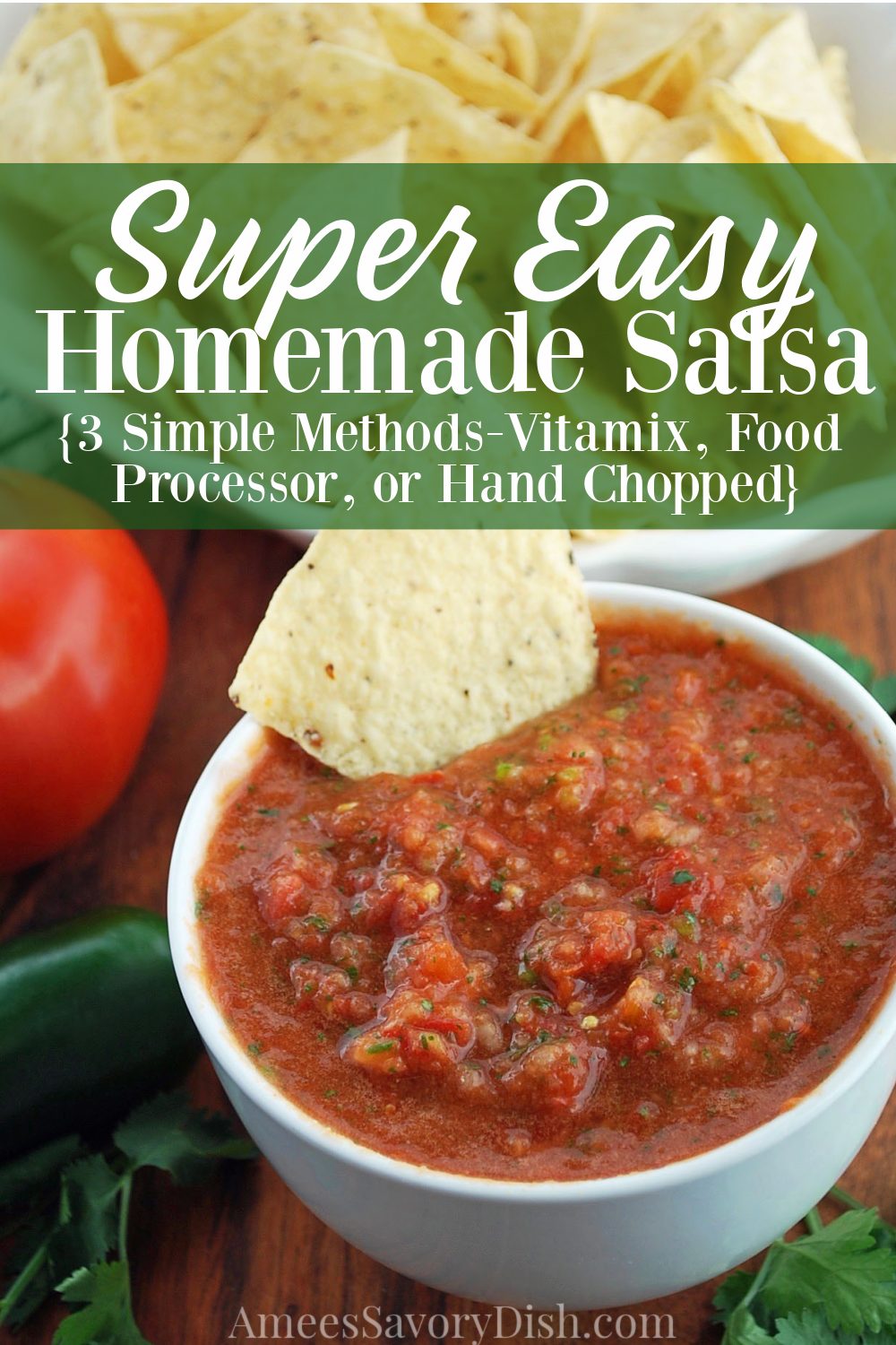 This homemade salsa recipe made with fresh tomatoes, onion, jalapeño, lime juice, and fresh cilantro.  There's no need to buy salsa when it's this easy to make! #homemadesalsa #freshsalsa #easysalsa #salsarecipe via @Ameessavorydish