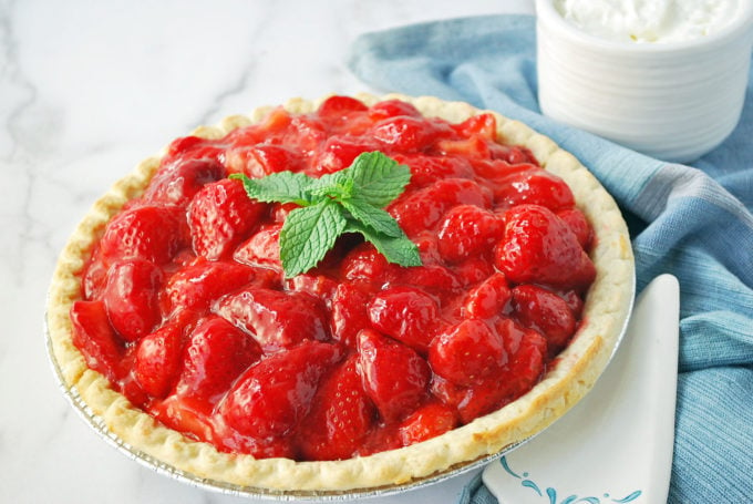 Fresh strawberry pie