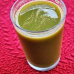 Super green juice is an all-natural smoothie for kids. This easy smoothie recipe is made with fresh fruits and vegetables, with no added sugar! Perfect healthy breakfast smoothie or after-school snack.