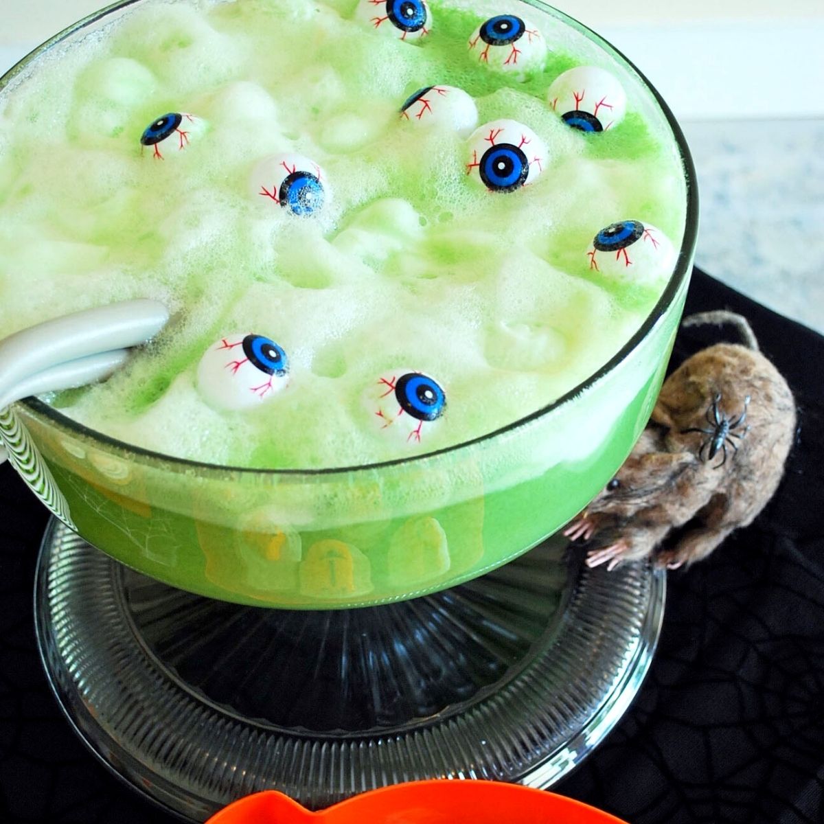 bubbly-witches-brew-punch-for-halloween-amee-s-savory-dish