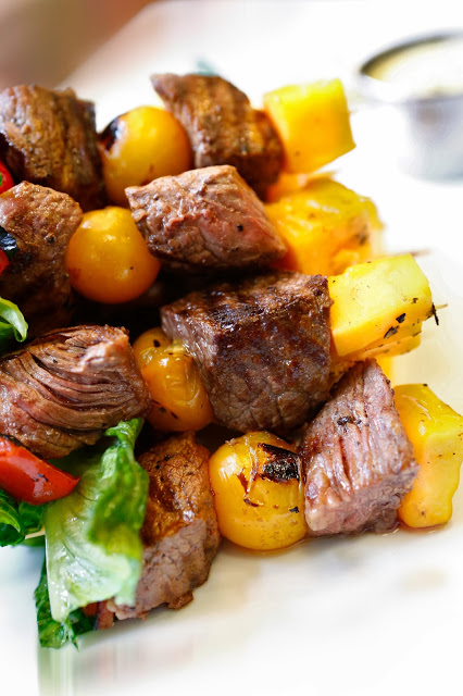 Cobb Sirloin Kebabs - a healthy twist on a Cobb salad that are SO delicious!