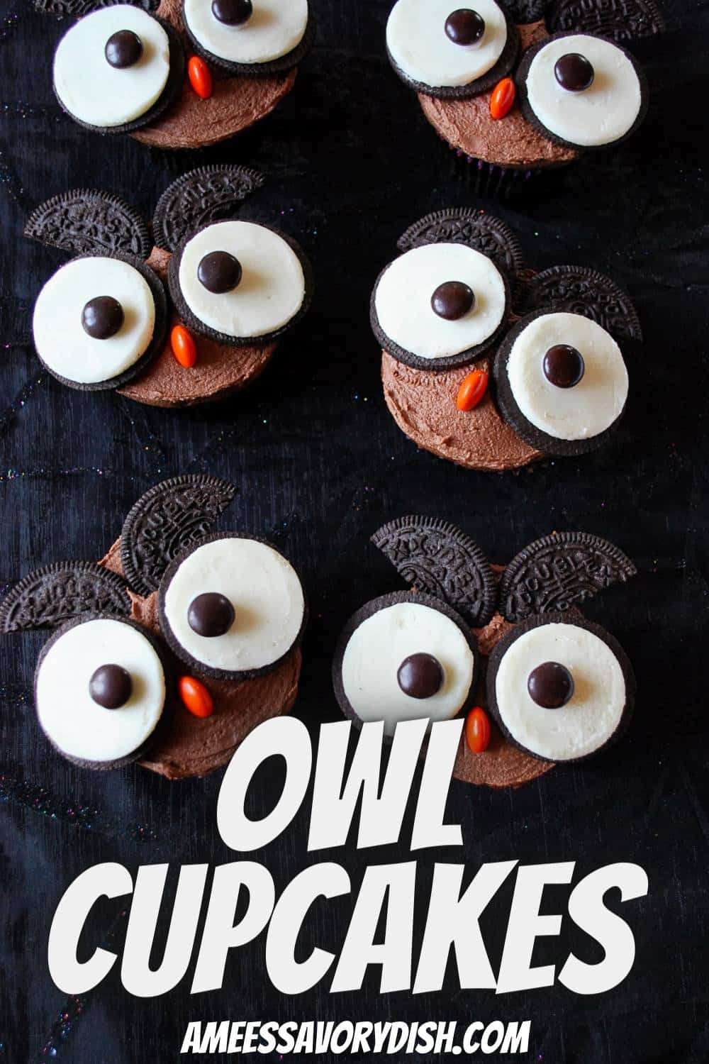 These Owl Cupcakes with Oreos are almost too cute to eat! Made with double-stuffed Oreos and M&M's they will be a HOOT at any event. via @Ameessavorydish