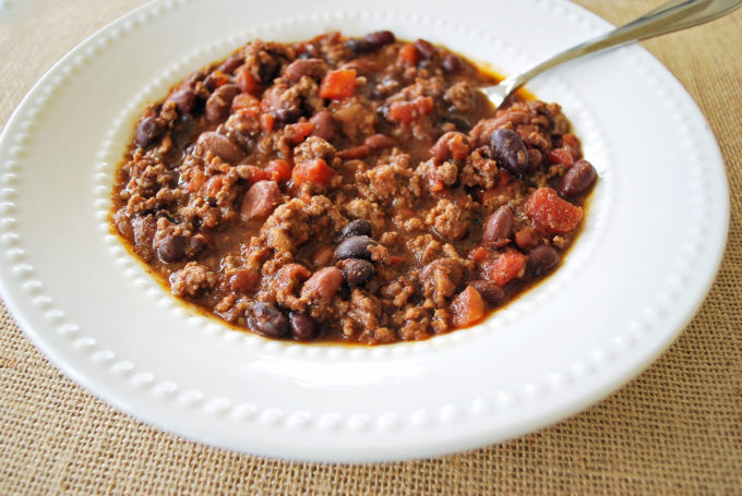 Easy Slow Cooker Beef Chili - Amee's Savory Dish