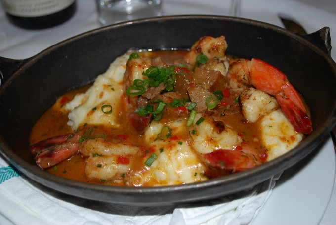 shrimp and grits at Luke