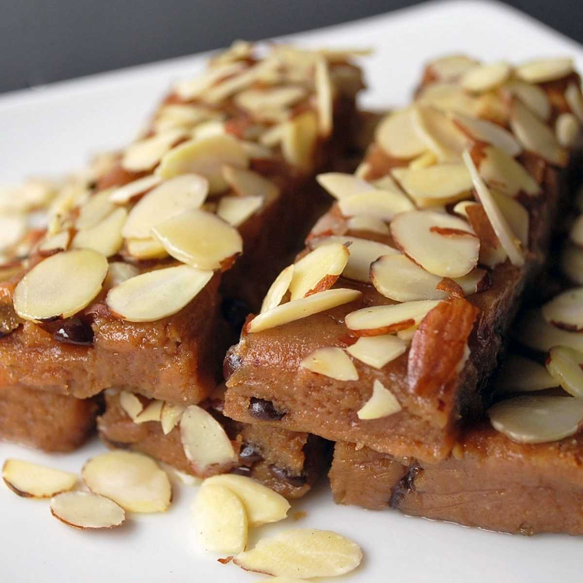 Peanut Butter Chocolate Chip Protein Bars Amee's Savory Dish