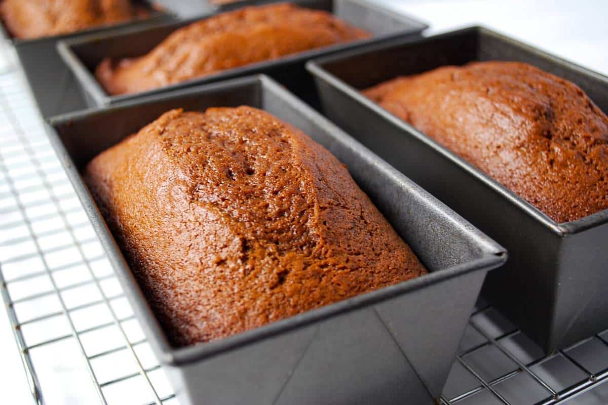 soft mini gingerbread loaves fresh from the oven