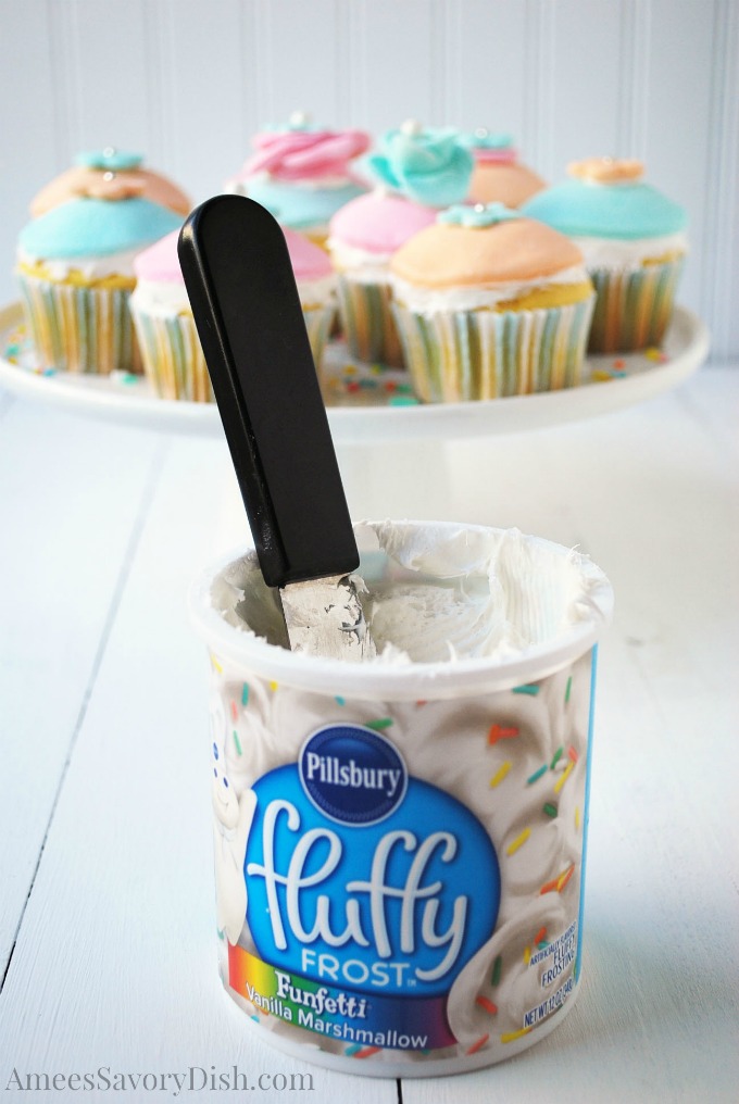 Pillsbury Frosting and Cupcakes