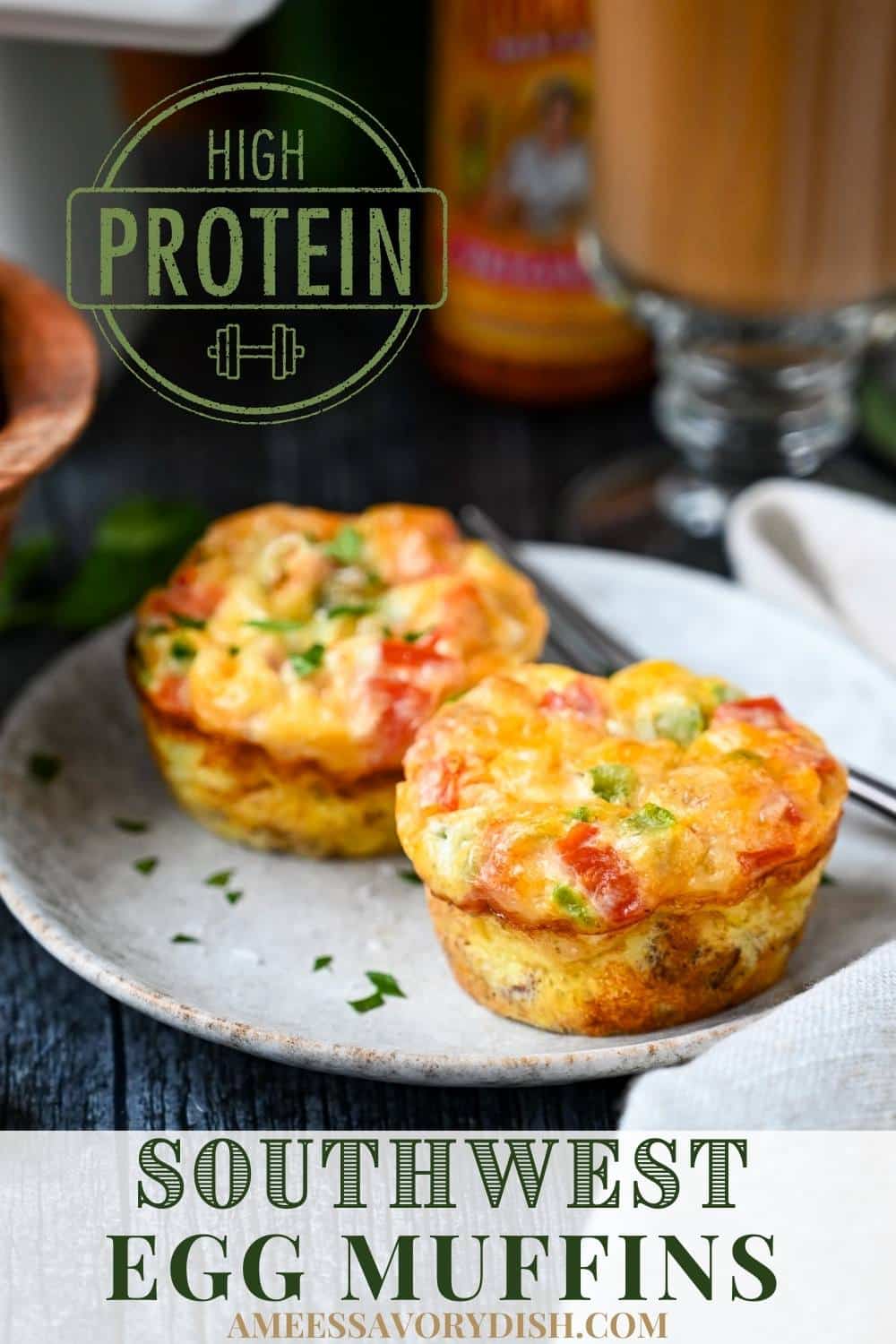 A delicious egg muffin packed with lean ground beef, vibrant vegetables, creamy sharp cheddar cheese, and a blend of spices. via @Ameessavorydish