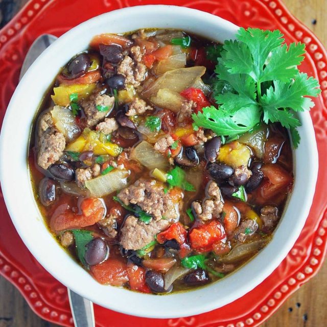 Slow Cooker Lean Beef Black Bean Chili recipe Amee's Savory Dish