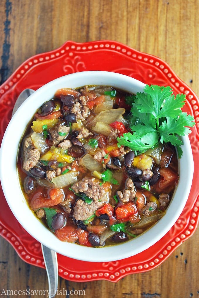 Slow Cooker Lean Beef Black Bean Chili recipe- Amee's Savory Dish