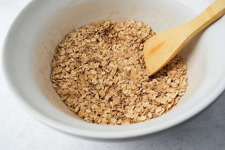 Easy Pumpkin Pie Baked Oatmeal- Amee's Savory Dish