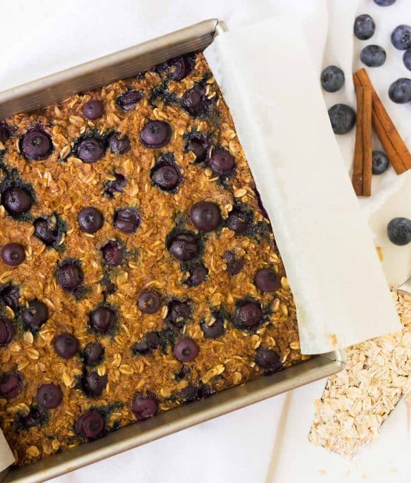 Quinoa Breakfast Bars with Blueberry