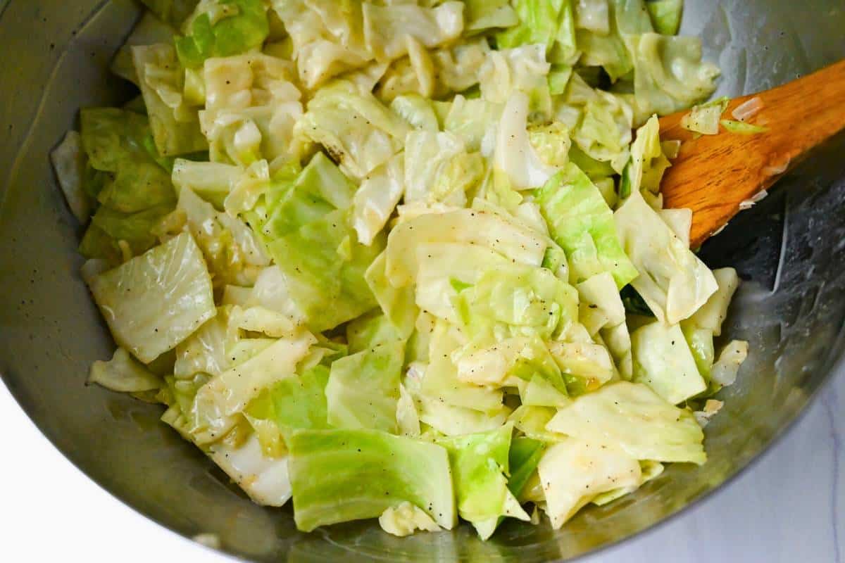 stirred cabbage with cream, spices, and butter