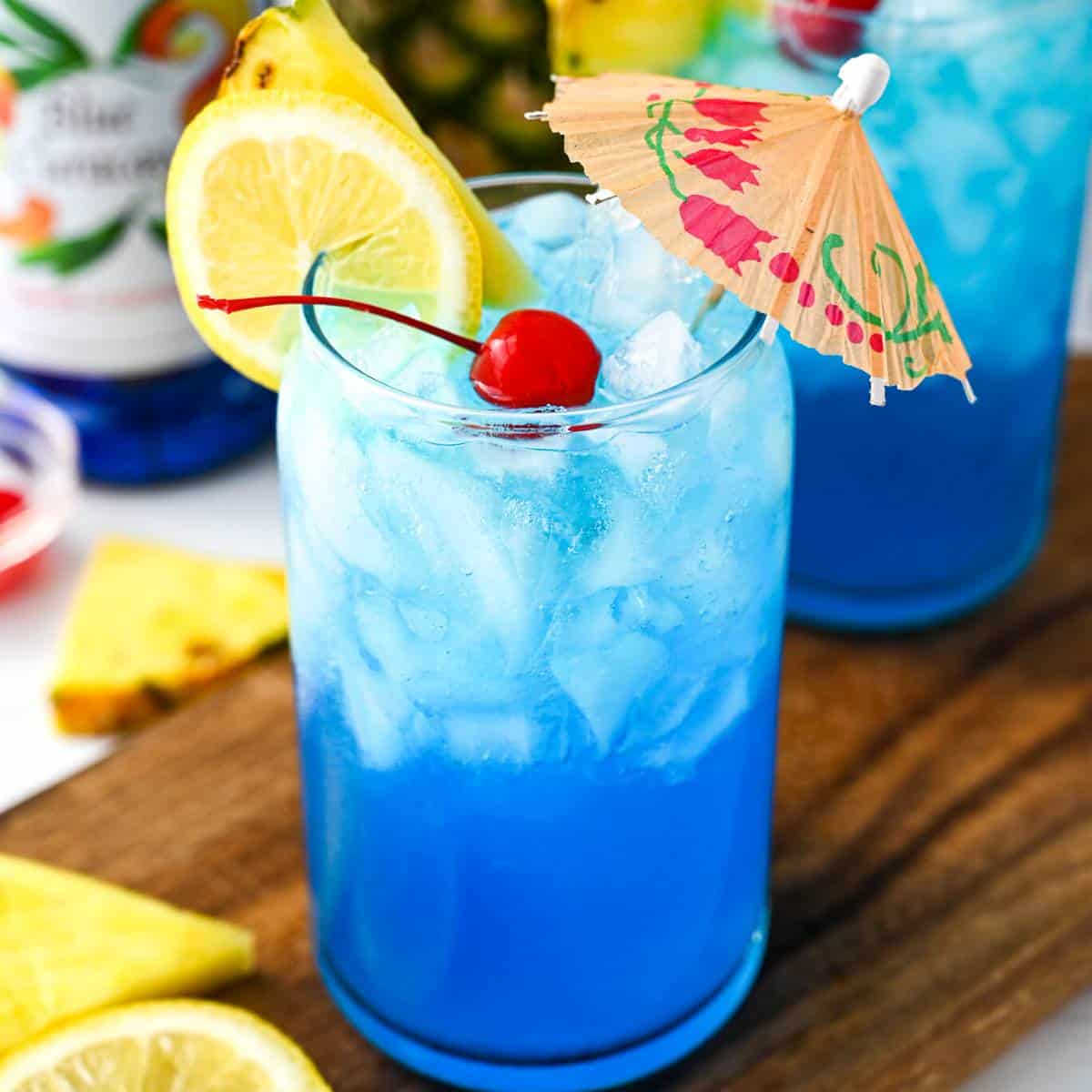 Blue Mocktail Recipe (Blue Curacao Mocktail)