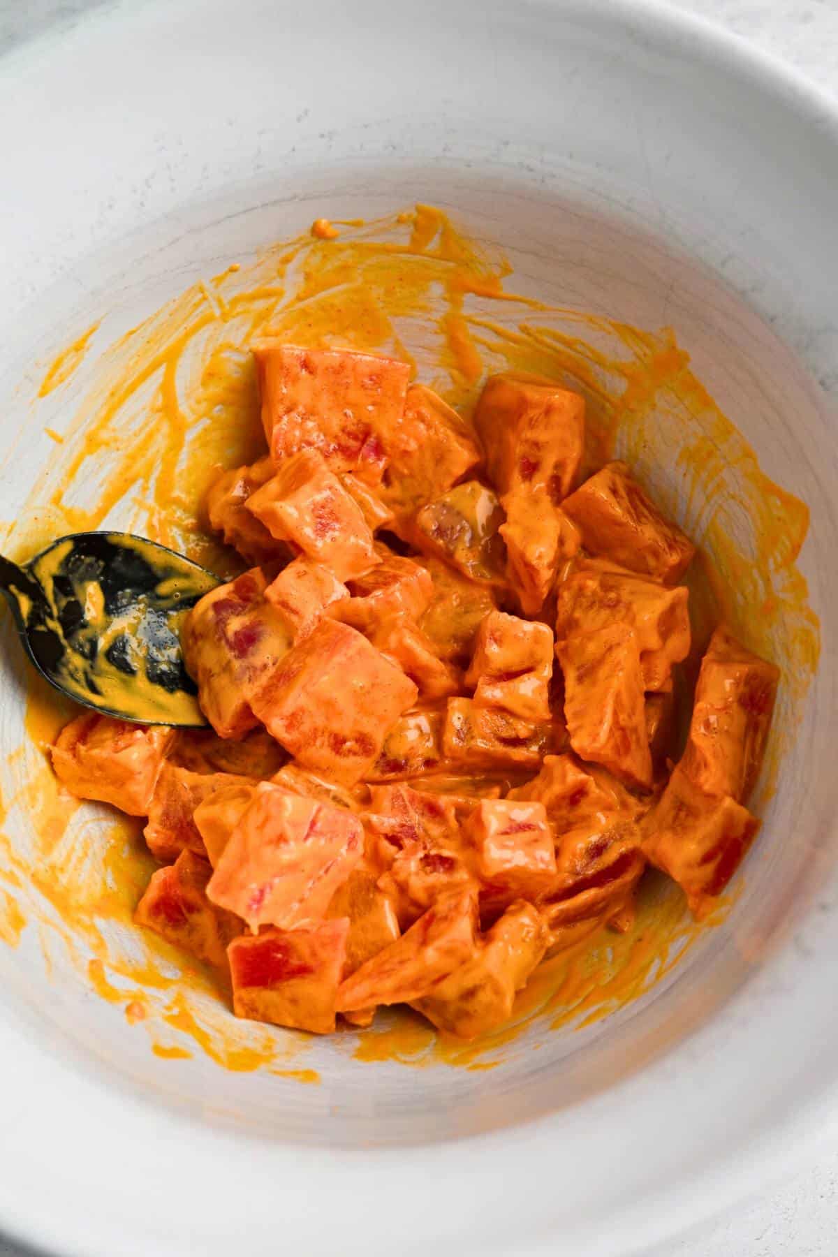 tuna mixed with spicy mayo in a bowl